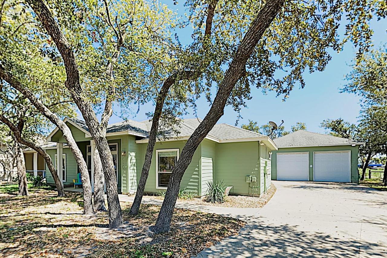 Life Is Better By The Shore Rockport Exterior foto
